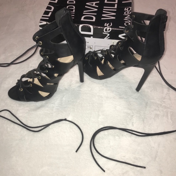 Wild Diva Shoes - Wild Diva Lounge Heels NIB